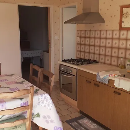 Peyrat Apartman *